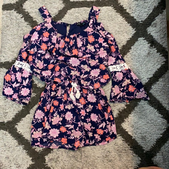 Girls Floral Romper - Picture 1 of 1